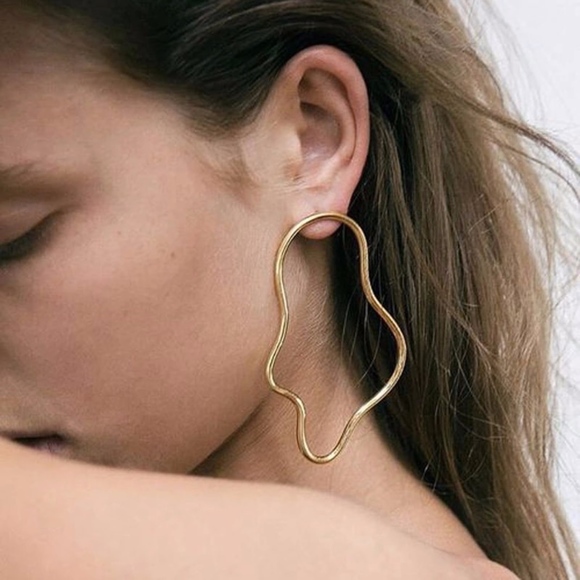 Jewelry - Irregular Abstract Minimalist Chic Gold Earrings